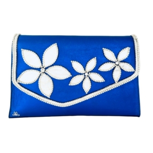 AMINA e1764075736757